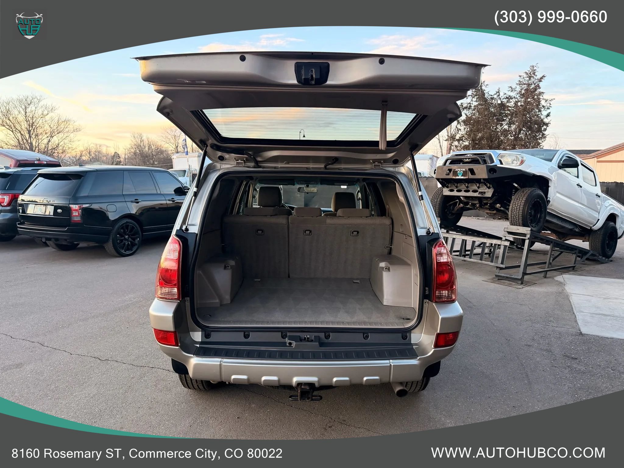 Used 2004 Toyota 4Runner SR5 AWD/4WD image 6