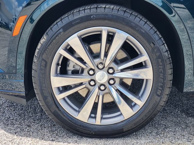 Used 2025 Cadillac XT6 Premium Luxury w/ LPO, Floor Liner Package FWD image 10