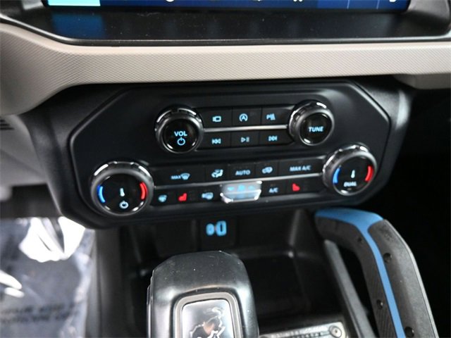 Used 2022 Ford Bronco Wildtrak image 13