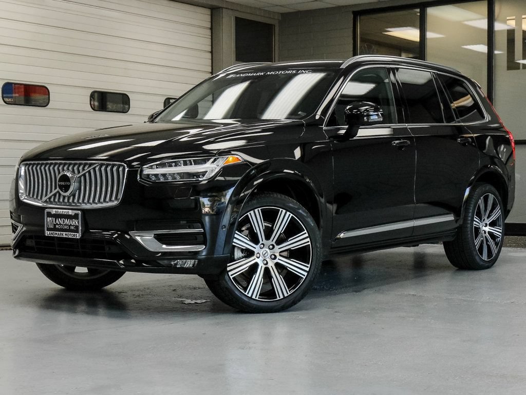 Used 2024 Volvo XC90 B5 Plus AWD/4WD image 2