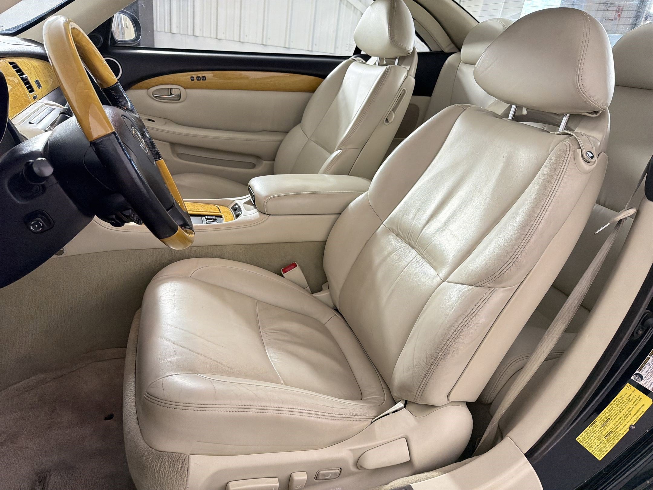 Used 2005 Lexus SC 430 Convertible RWD image 5