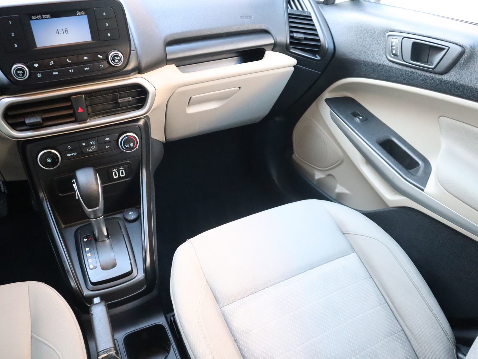 Used 2020 Ford EcoSport S image 29