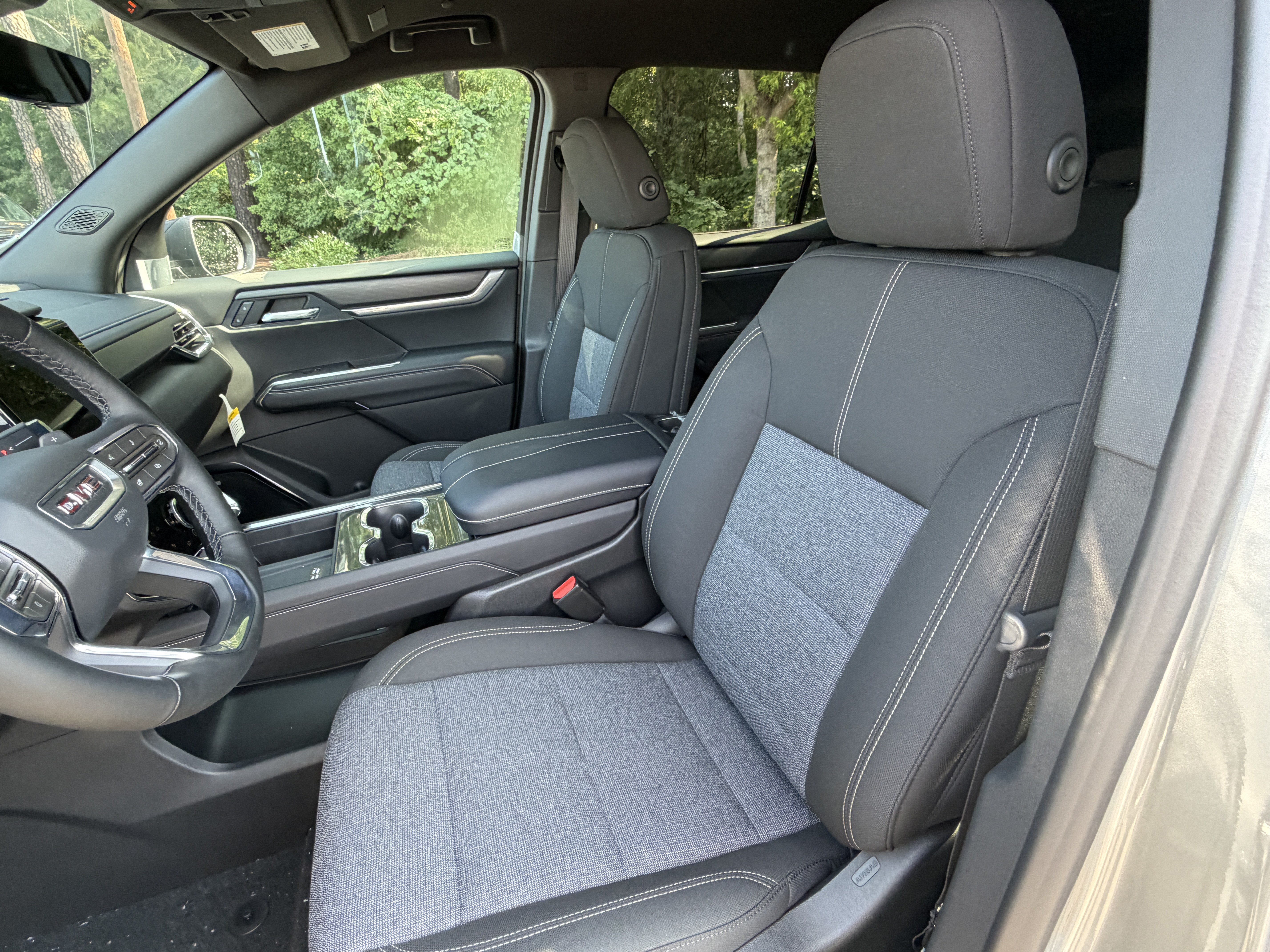 New 2026 GMC Acadia Elevation FWD image 13