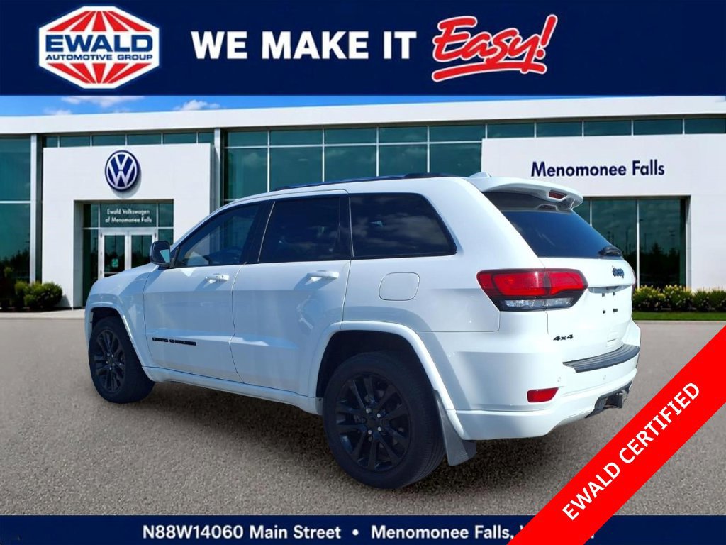 Used 2021 Jeep Grand Cherokee Altitude AWD/4WD image 5