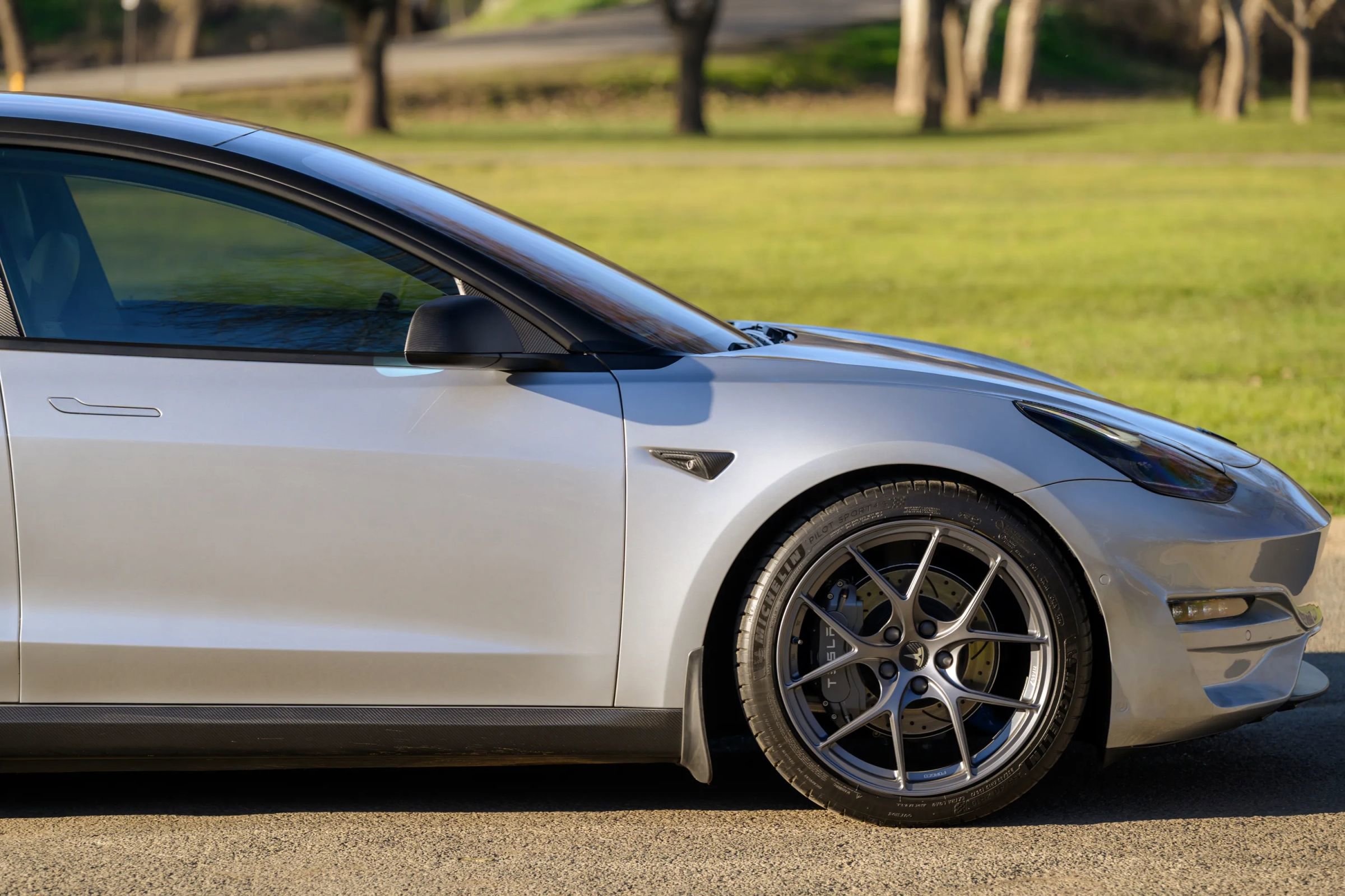 Used 2018 Tesla Model 3 Long Range image 48