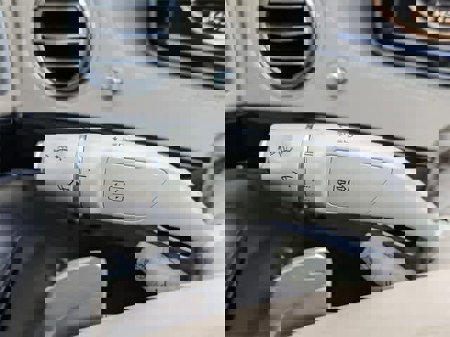 Used 2016 Mercedes-Benz Maybach S 600 image 25