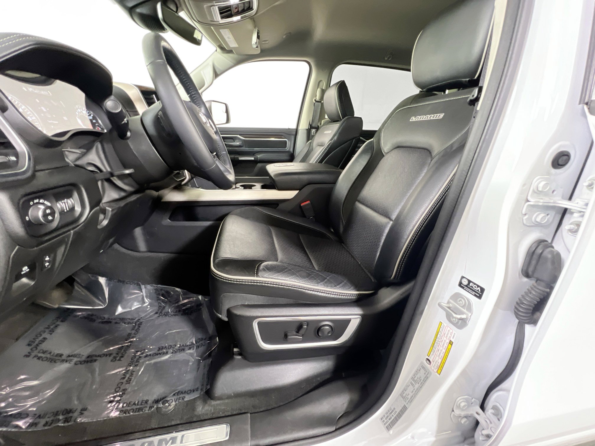 Used 2022 RAM 1500 Laramie image 21