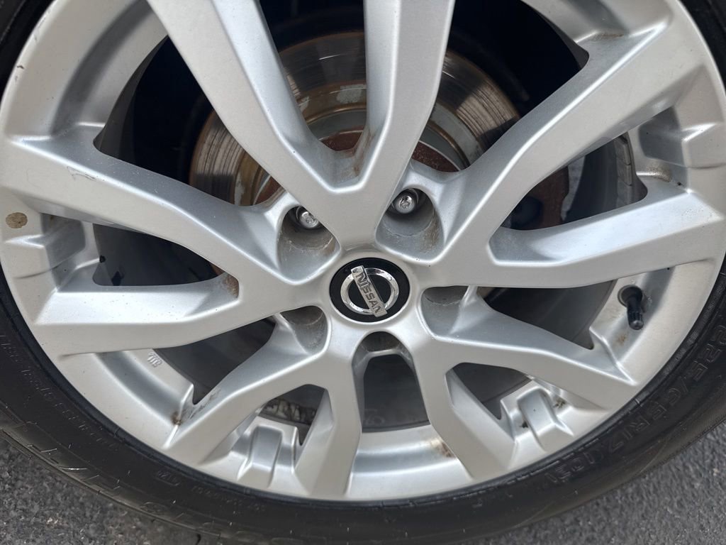 Used 2017 Nissan Rogue SV w/ SV Premium Package AWD/4WD image 45