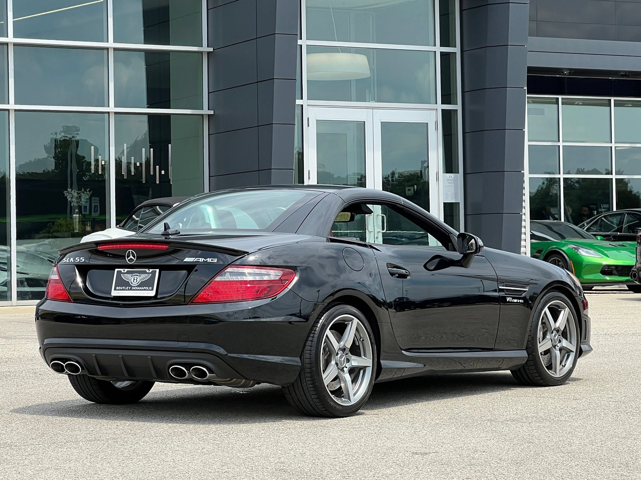 Used 2015 Mercedes-Benz SLK 55 AMG image 8