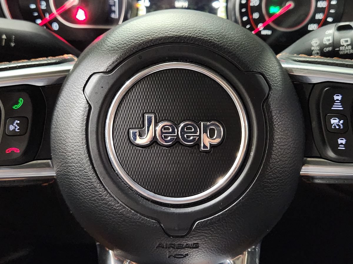 Used 2021 Jeep Wrangler Unlimited Rubicon w/ Dual Top Group AWD/4WD image 50