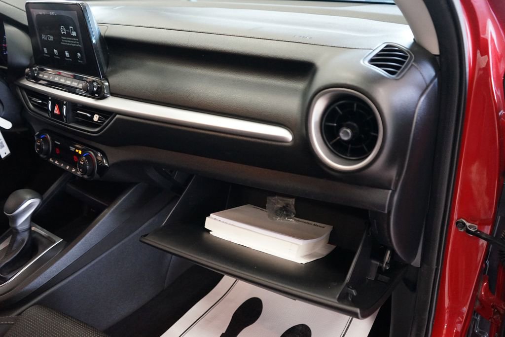 Used 2019 Kia Forte LXS image 40