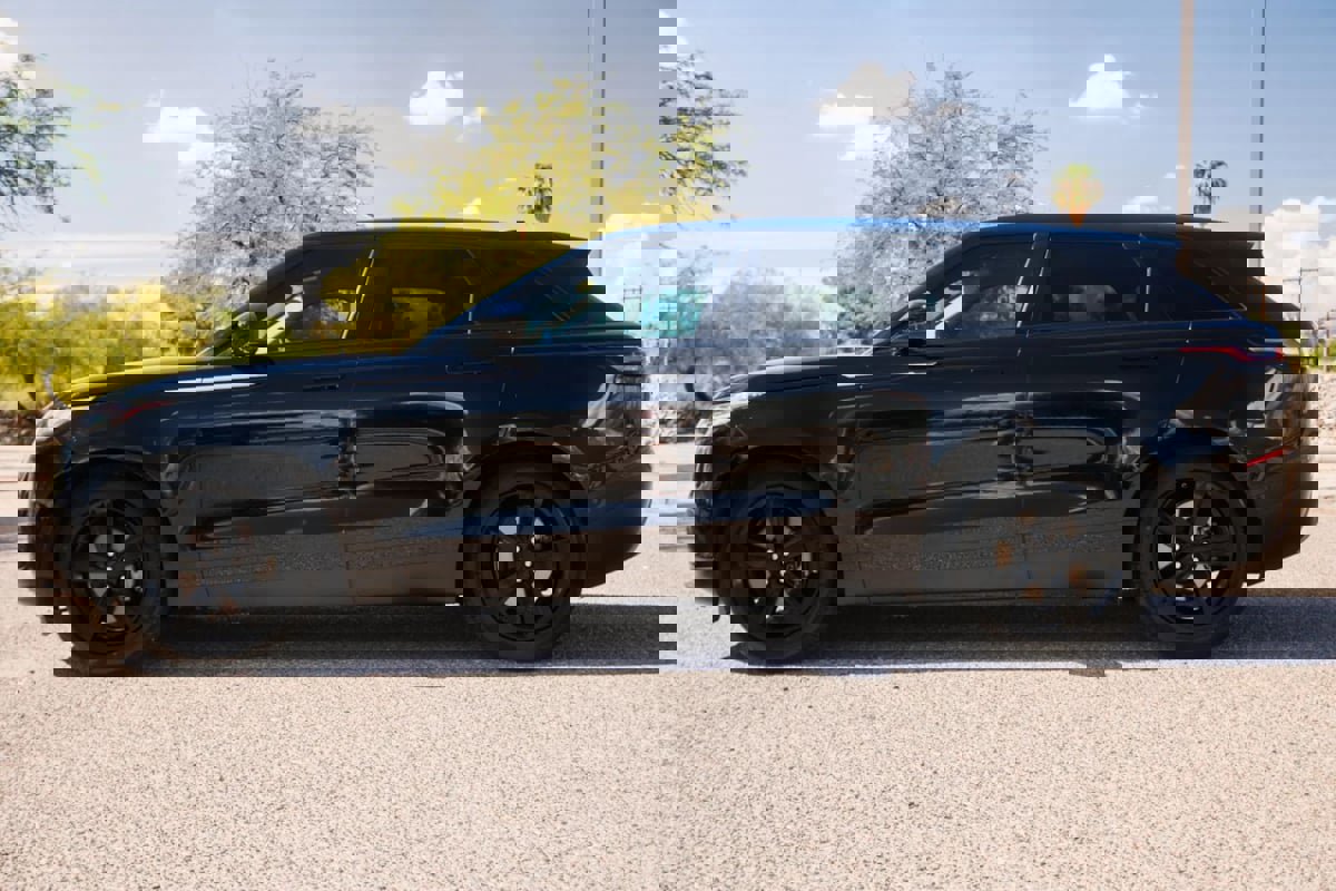 Used 2019 Land Rover Range Rover Velar S image 9