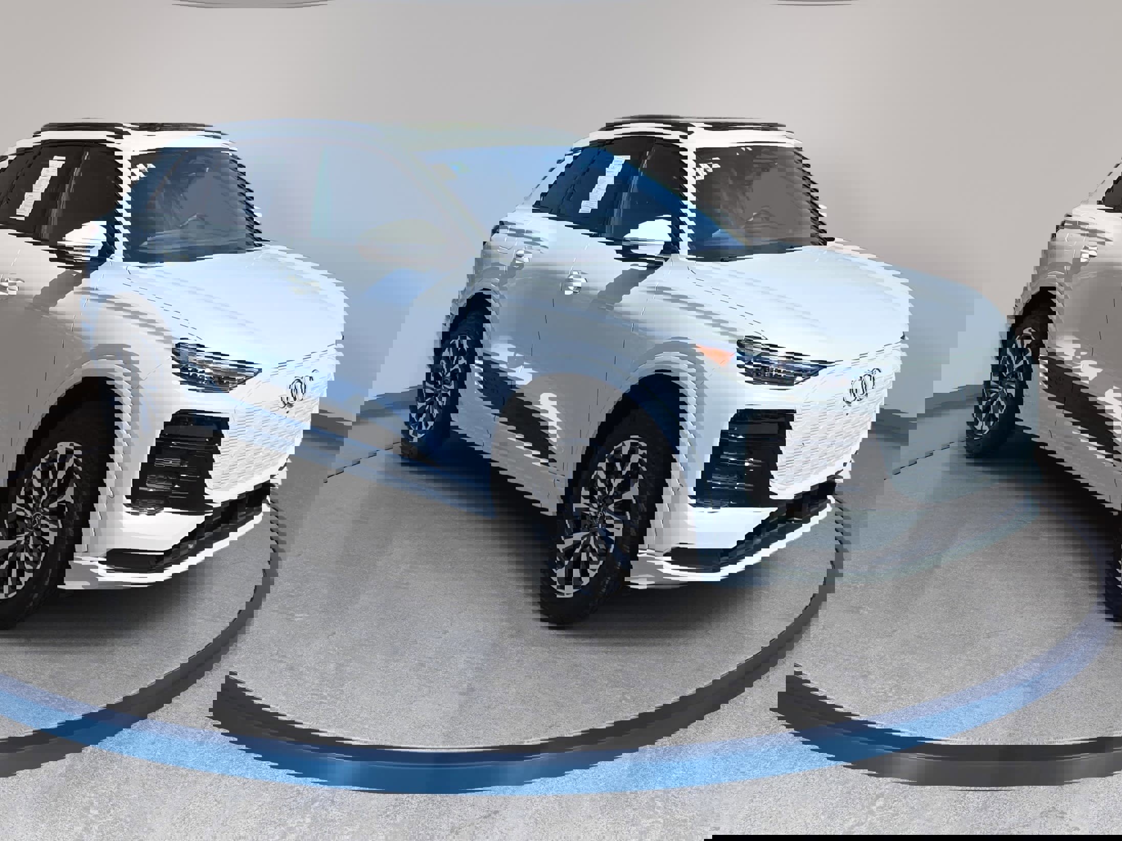 Certified 2025 Audi Q6 e-tron Premium Plus w/ Premium Plus image 3