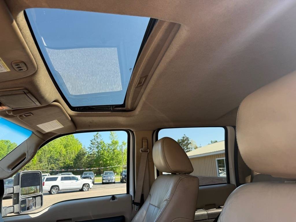 Used 2011 Ford F350 Lariat w/ Lariat Ultimate Pkg AWD/4WD image 11