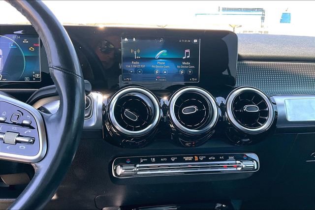 Used 2023 Mercedes-Benz GLB 250 4MATIC image 24