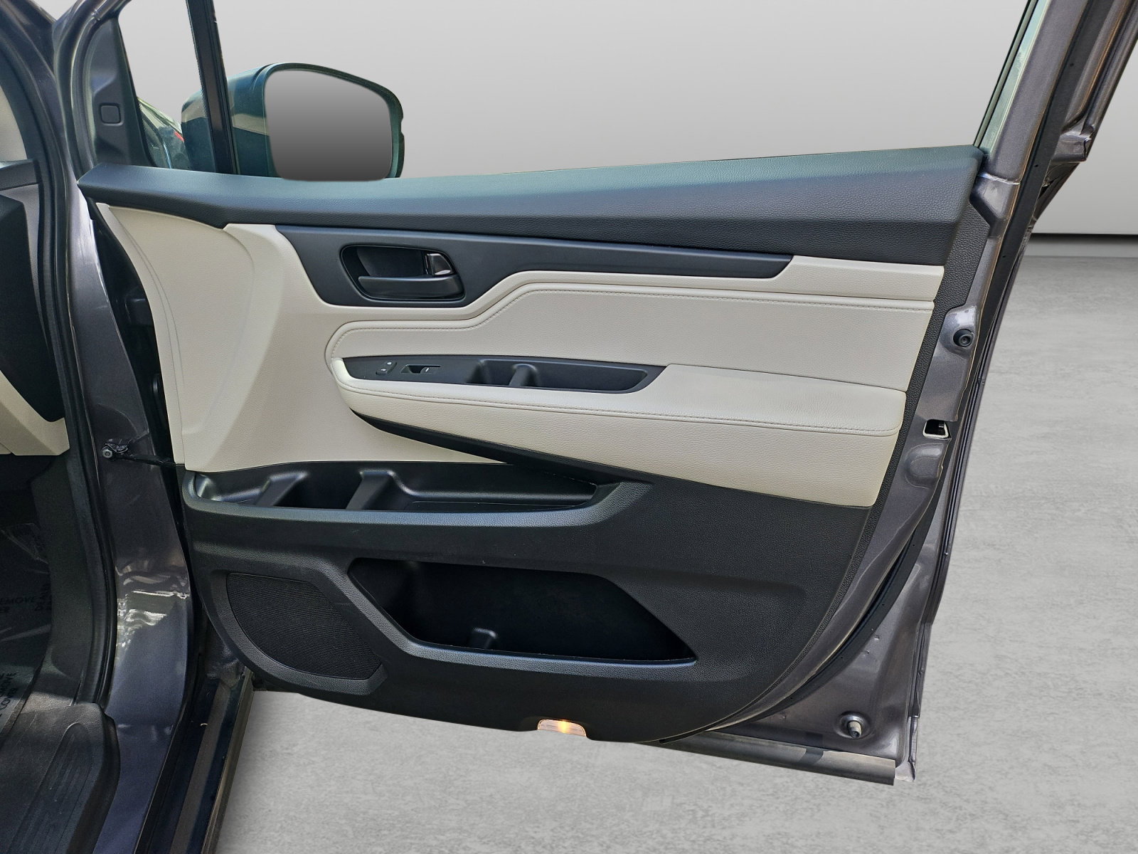 Used 2025 Honda Odyssey EX-L image 35