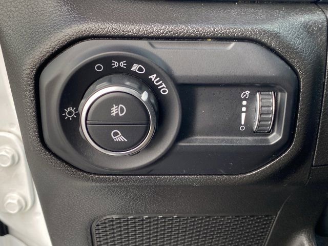 Used 2023 Jeep Gladiator Mojave w/ LED Lighting Group AWD/4WD image 20