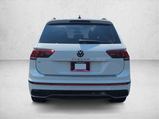 Used 2022 Volkswagen Tiguan SE R-Line FWD image 6