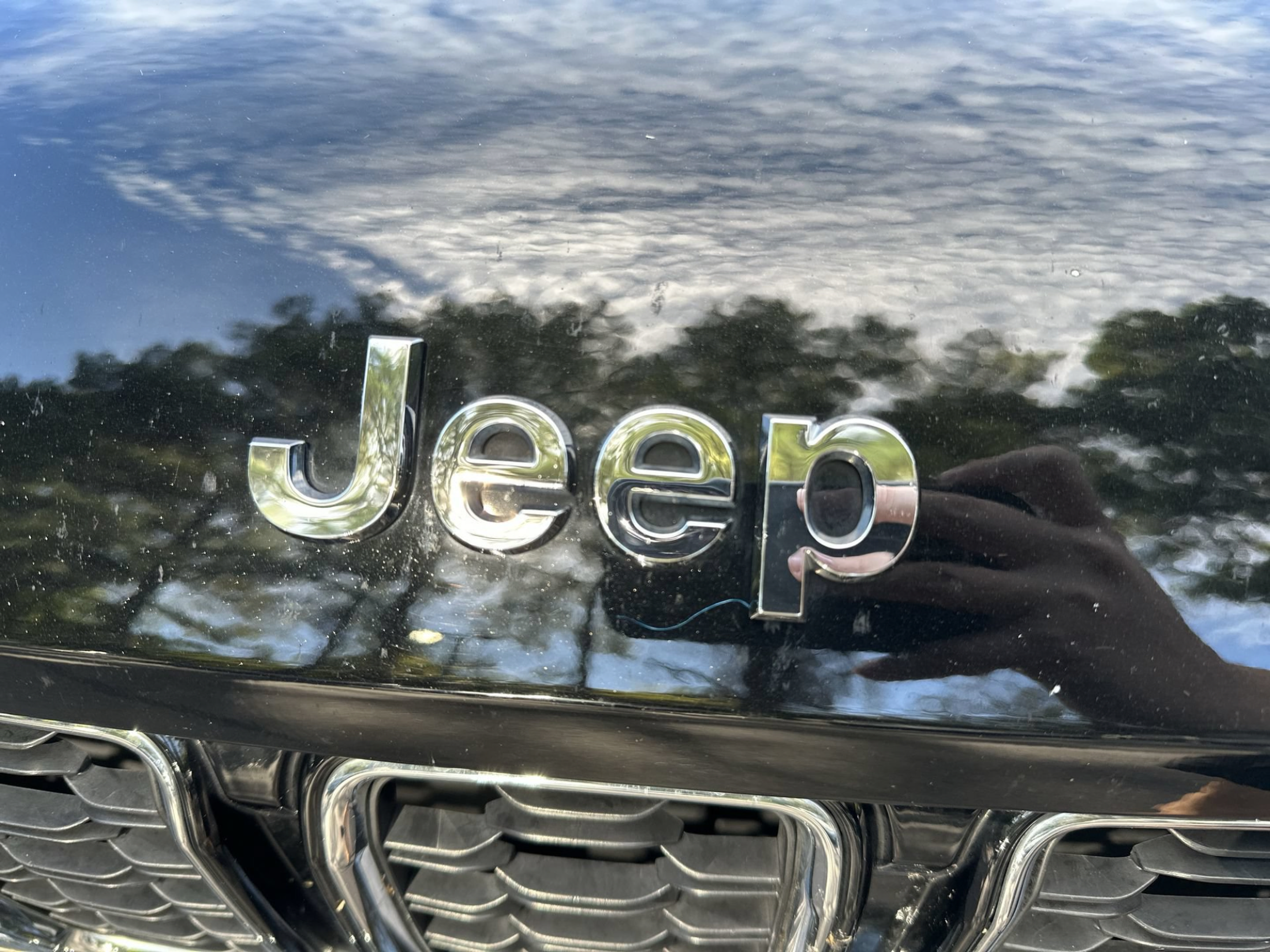 Used 2022 Jeep Grand Cherokee L Limited RWD image 28