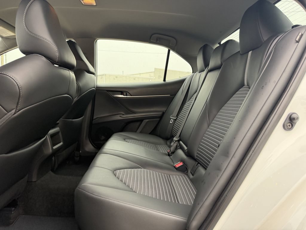Used 2024 Toyota Camry SE FWD image 28