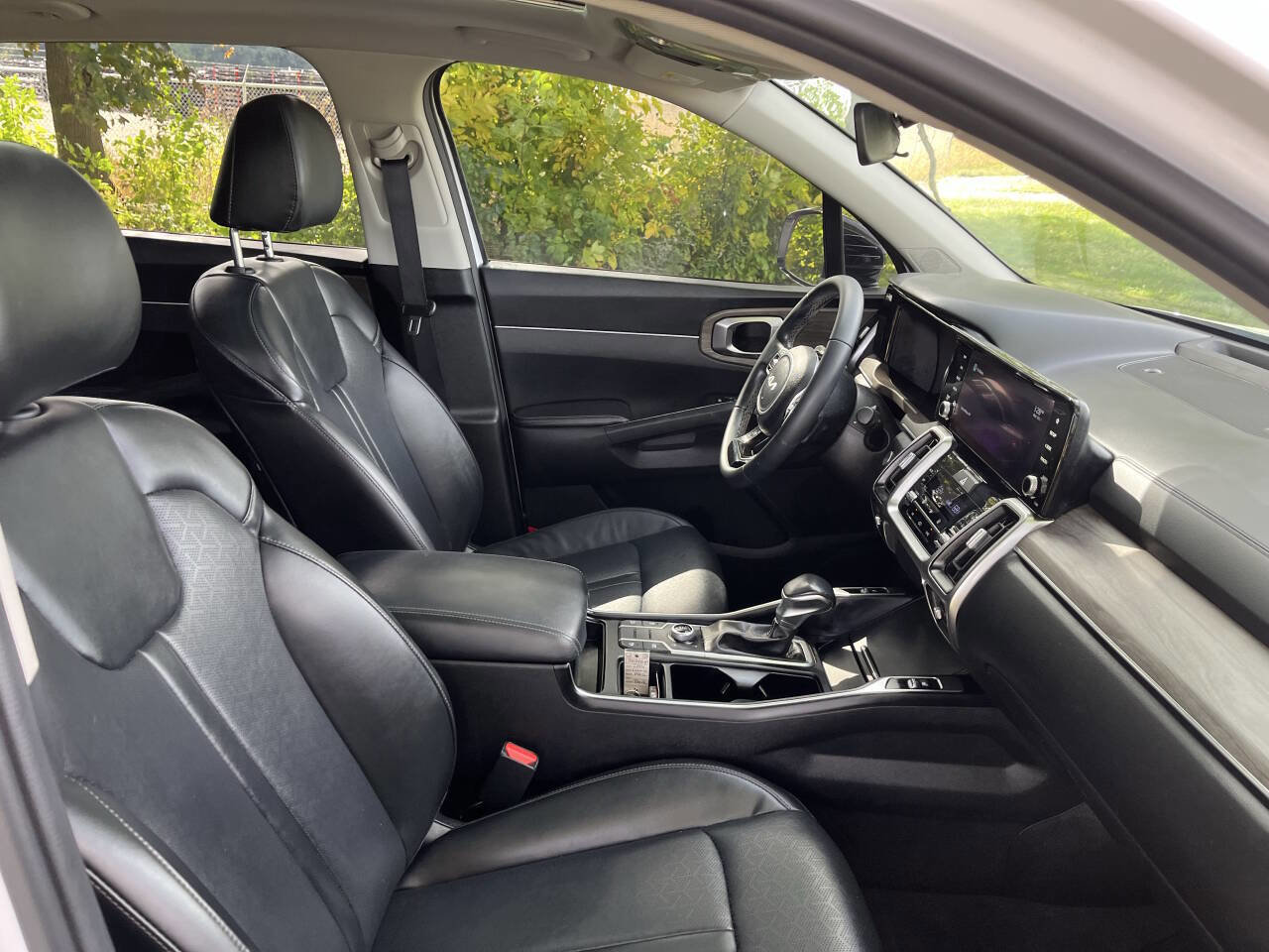 Used 2022 Kia Sorento S w/ Panoramic Sunroof Package image 35