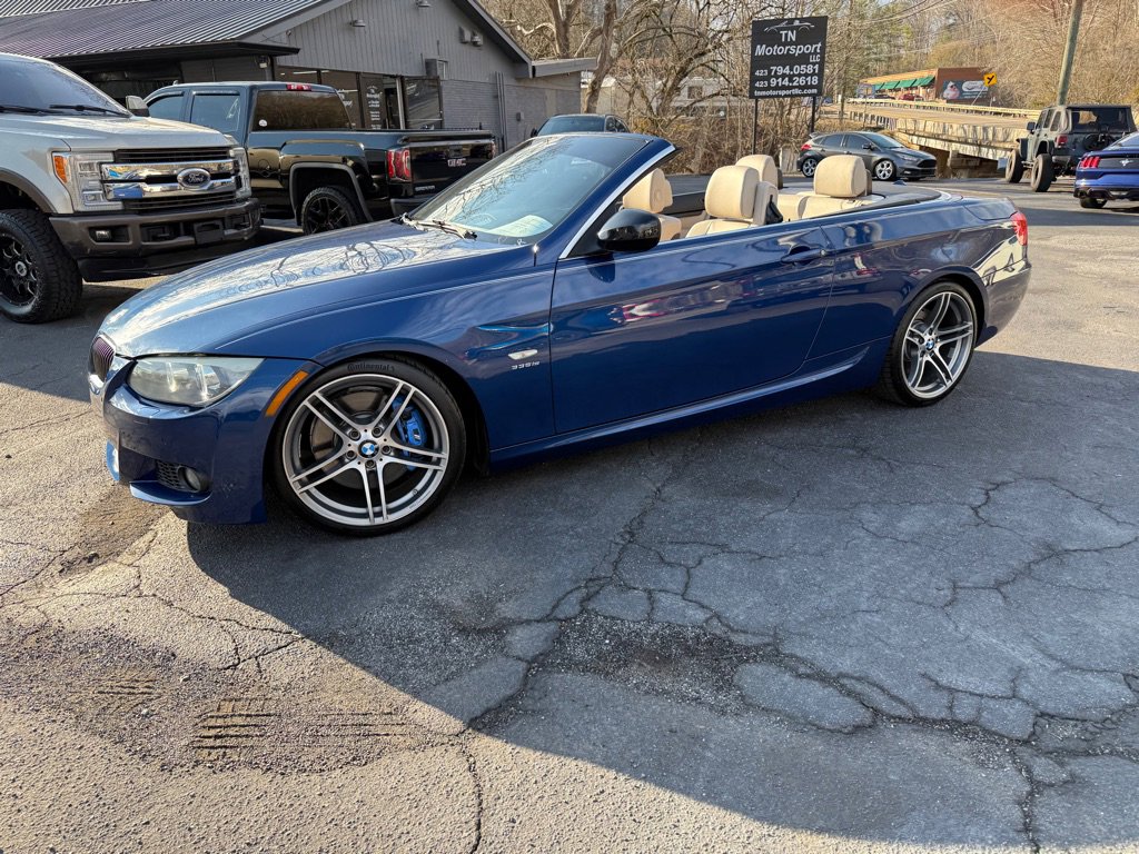 Used 2011 BMW 335is Convertible image 20
