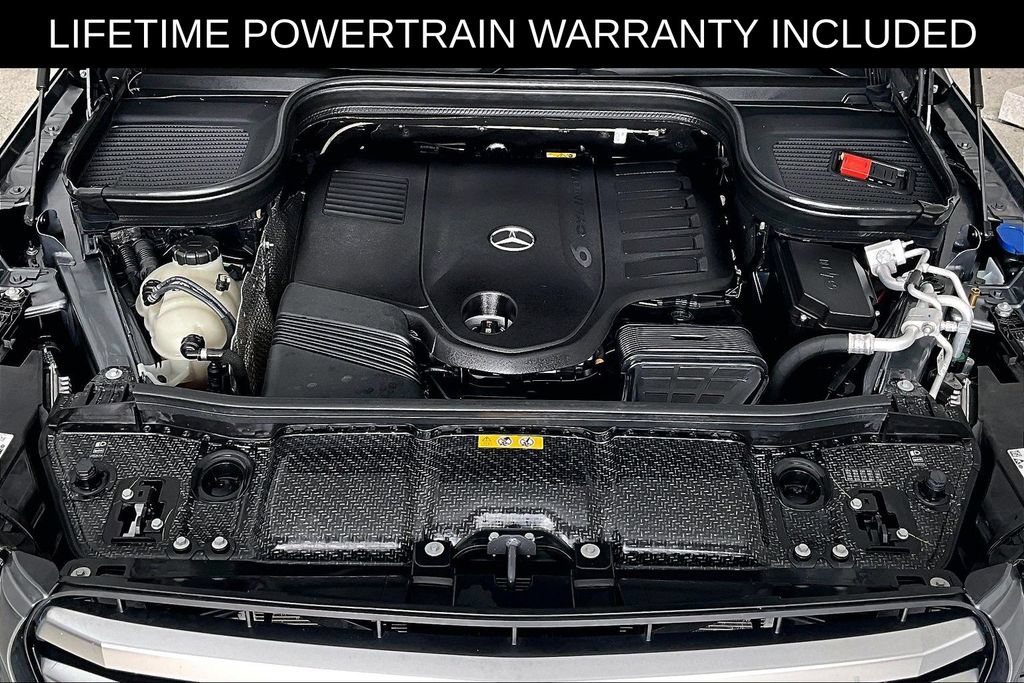 Used 2025 Mercedes-Benz GLS 450 4MATIC w/ AMG Line Exterior image 11