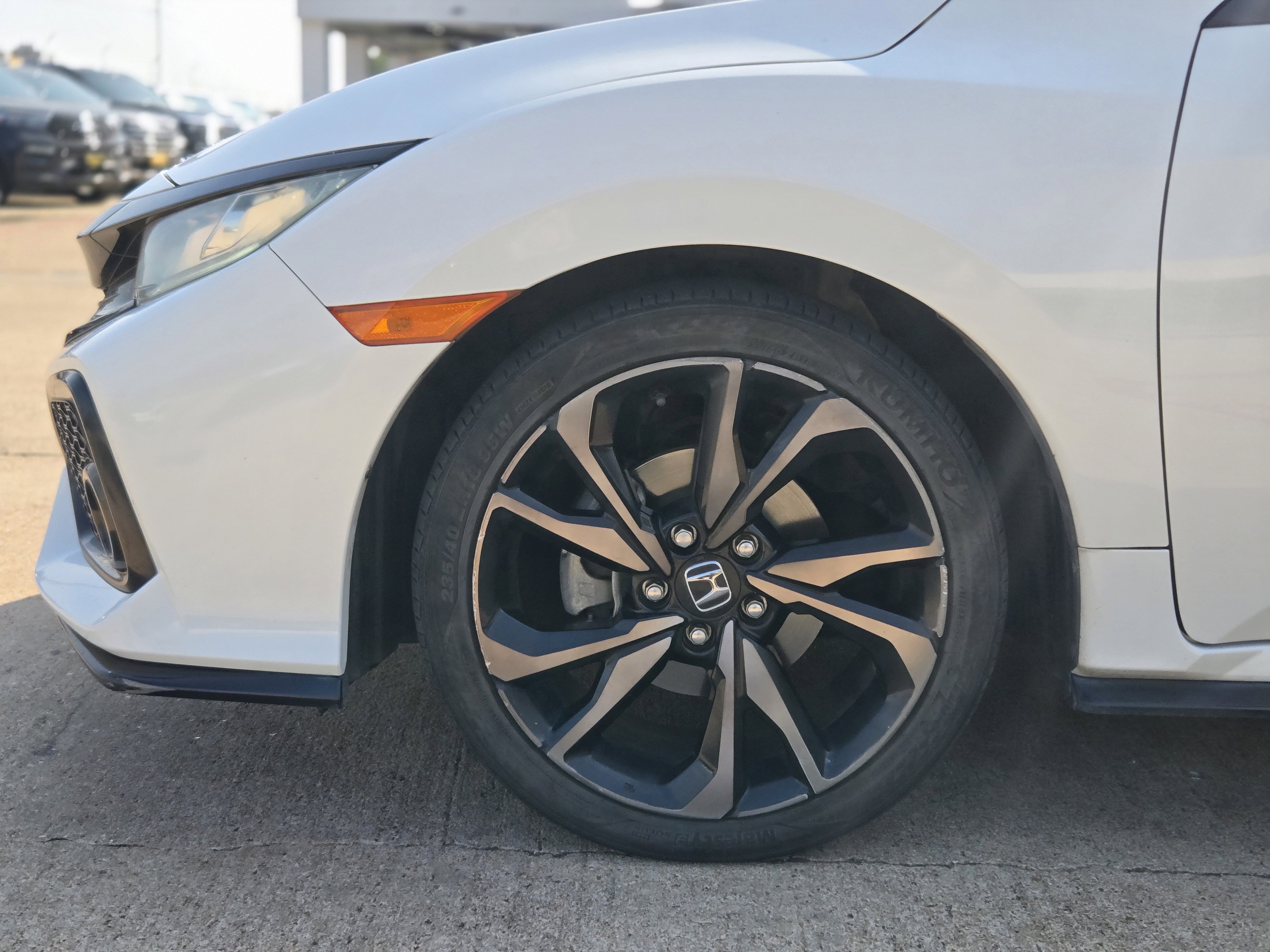 Used 2018 Honda Civic Sport image 5