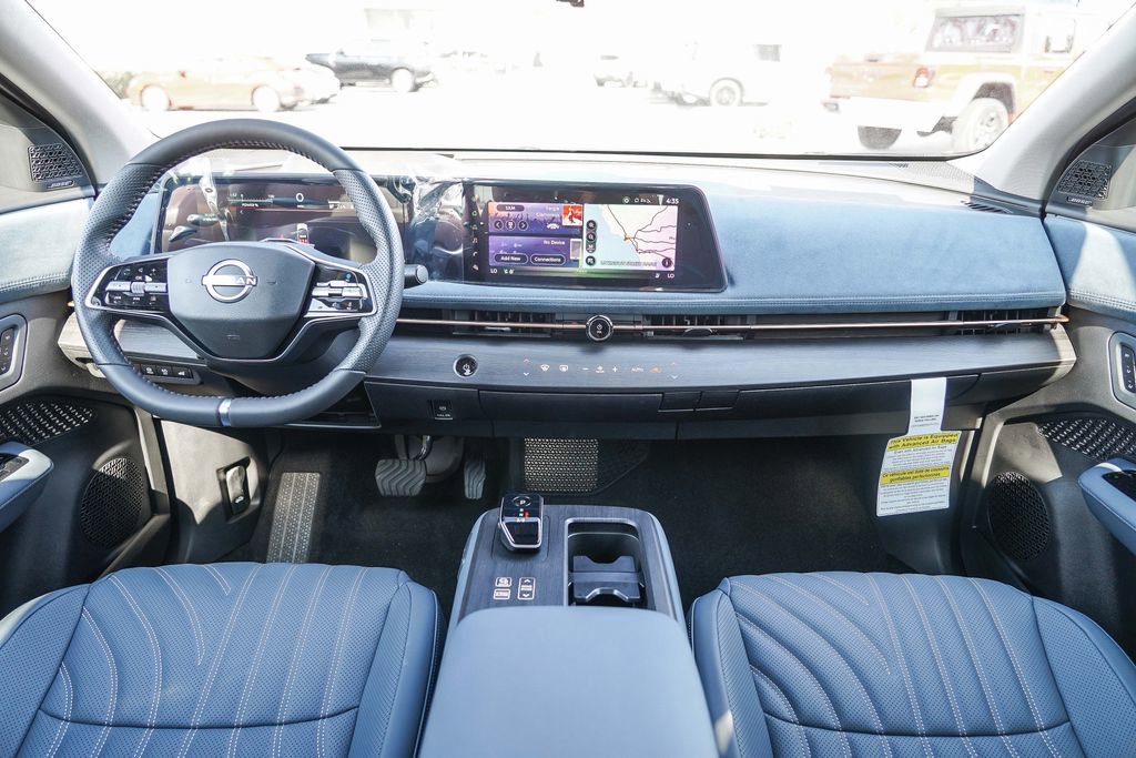 New 2025 Nissan Ariya Platinum AWD/4WD image 15