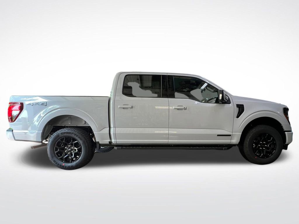 New 2025 Ford F150 XLT w/ Equipment Group 302A MID image 2