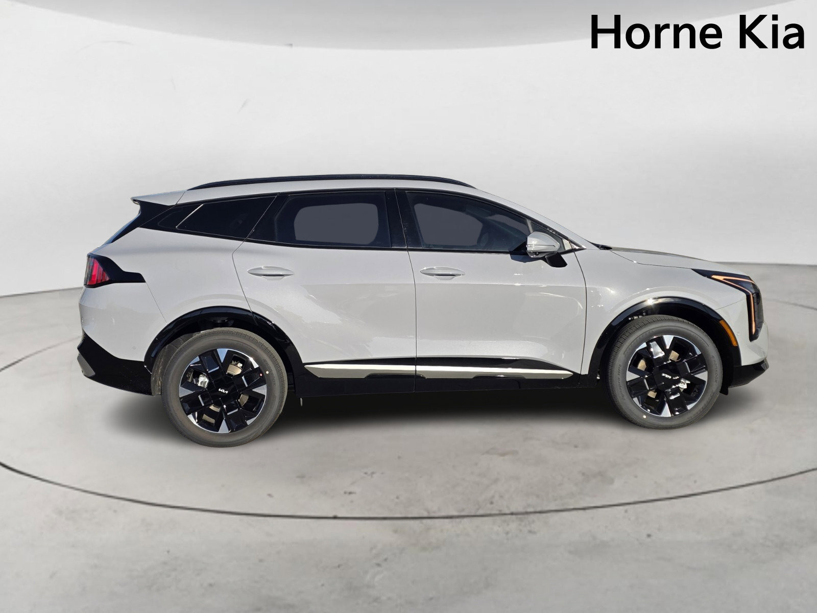 New 2025 Kia Sportage X-Line Prestige image 3