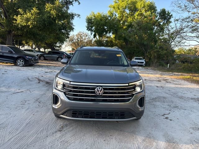 Used 2024 Volkswagen Atlas SE image 15