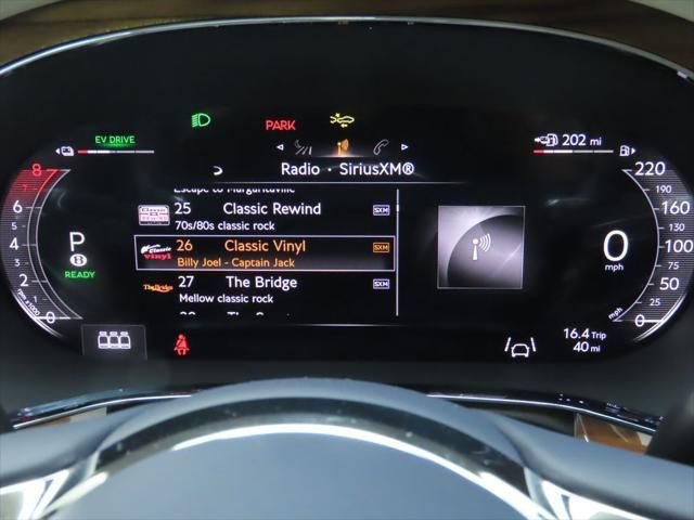 Used 2025 Bentley Flying Spur Plug-In Hybrid image 34