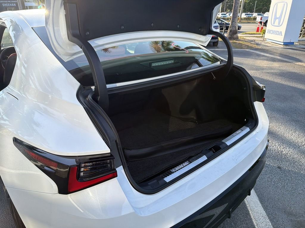 Used 2025 Lexus IS 350 F Sport image 28