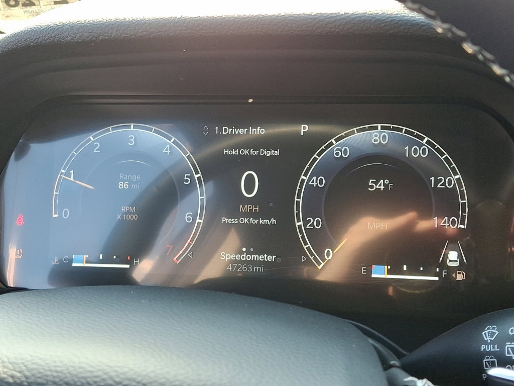 Certified 2023 Jeep Grand Cherokee Laredo image 26