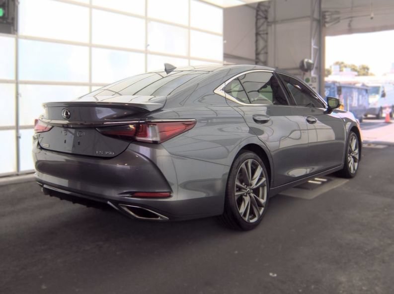 Used 2019 Lexus ES 350 F Sport w/ Accessory Package 2 FWD image 2