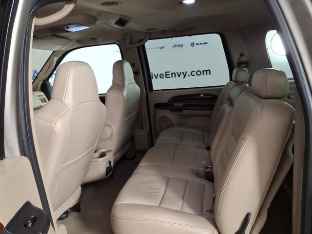 Used 2005 Ford Excursion Limited AWD/4WD image 9