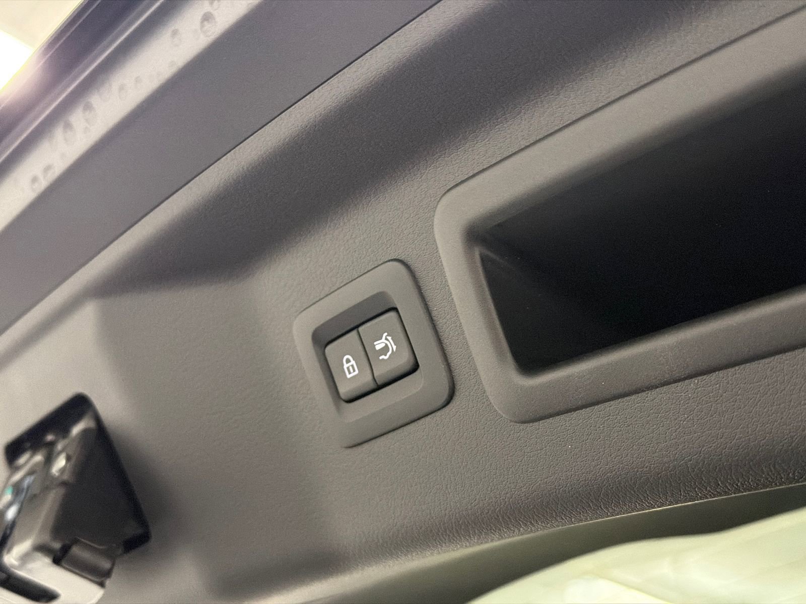 New 2026 MAZDA CX-90 Plug-In Hybrid w/ Premium Plus image 8