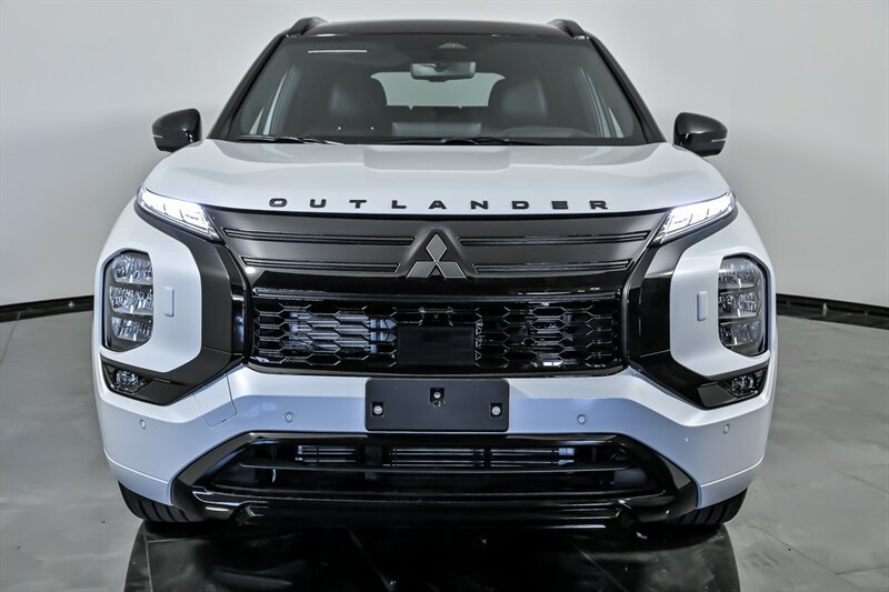 New 2026 Mitsubishi Outlander SEL Black Edition AWD/4WD image 4