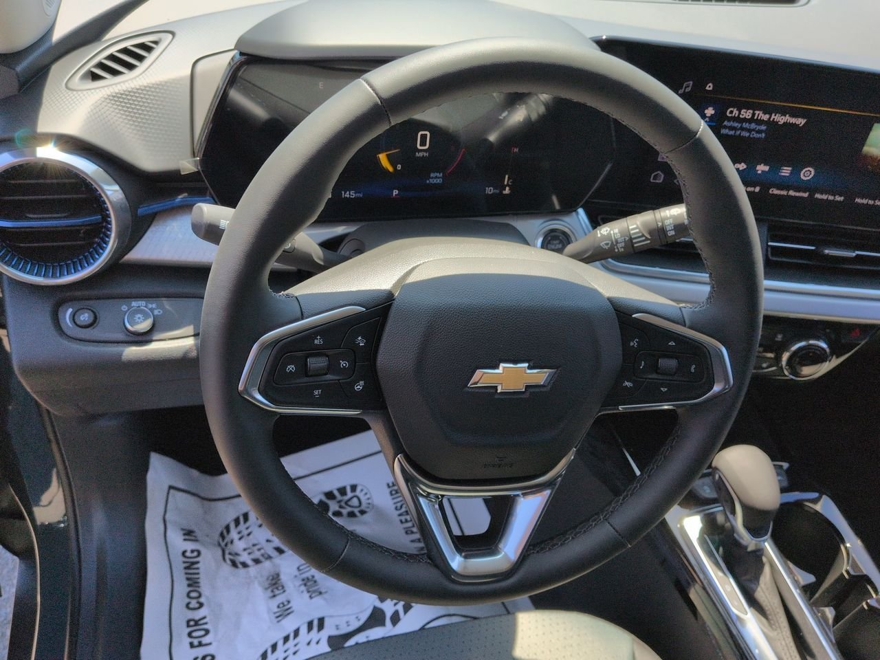 New 2026 Chevrolet Trax LT w/ Driver Confidence Package FWD image 11