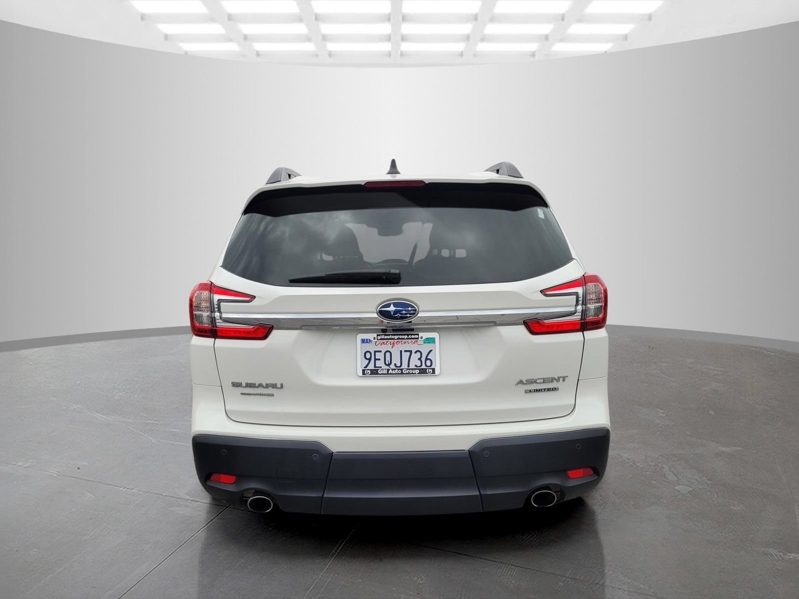 Used 2023 Subaru Ascent Limited AWD/4WD image 7