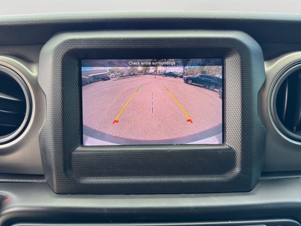 Used 2022 Jeep Wrangler Unlimited Sport S image 26