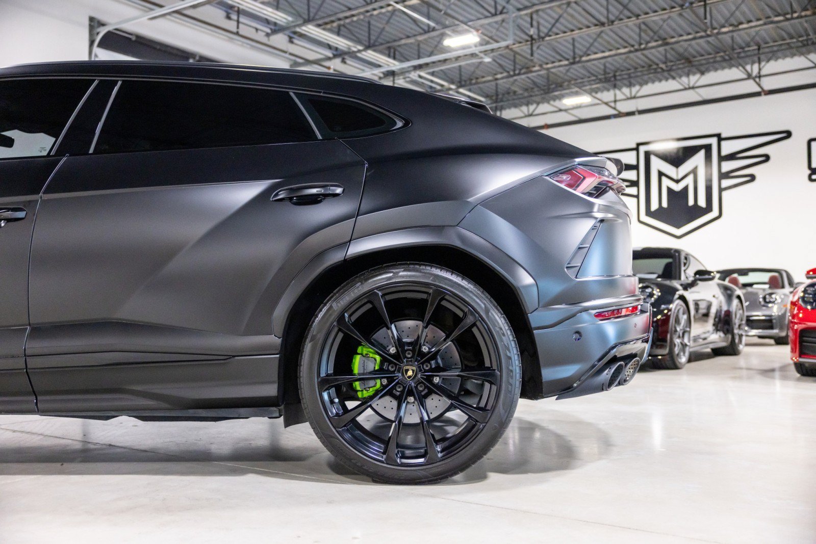 Used 2022 Lamborghini Urus AWD/4WD image 15