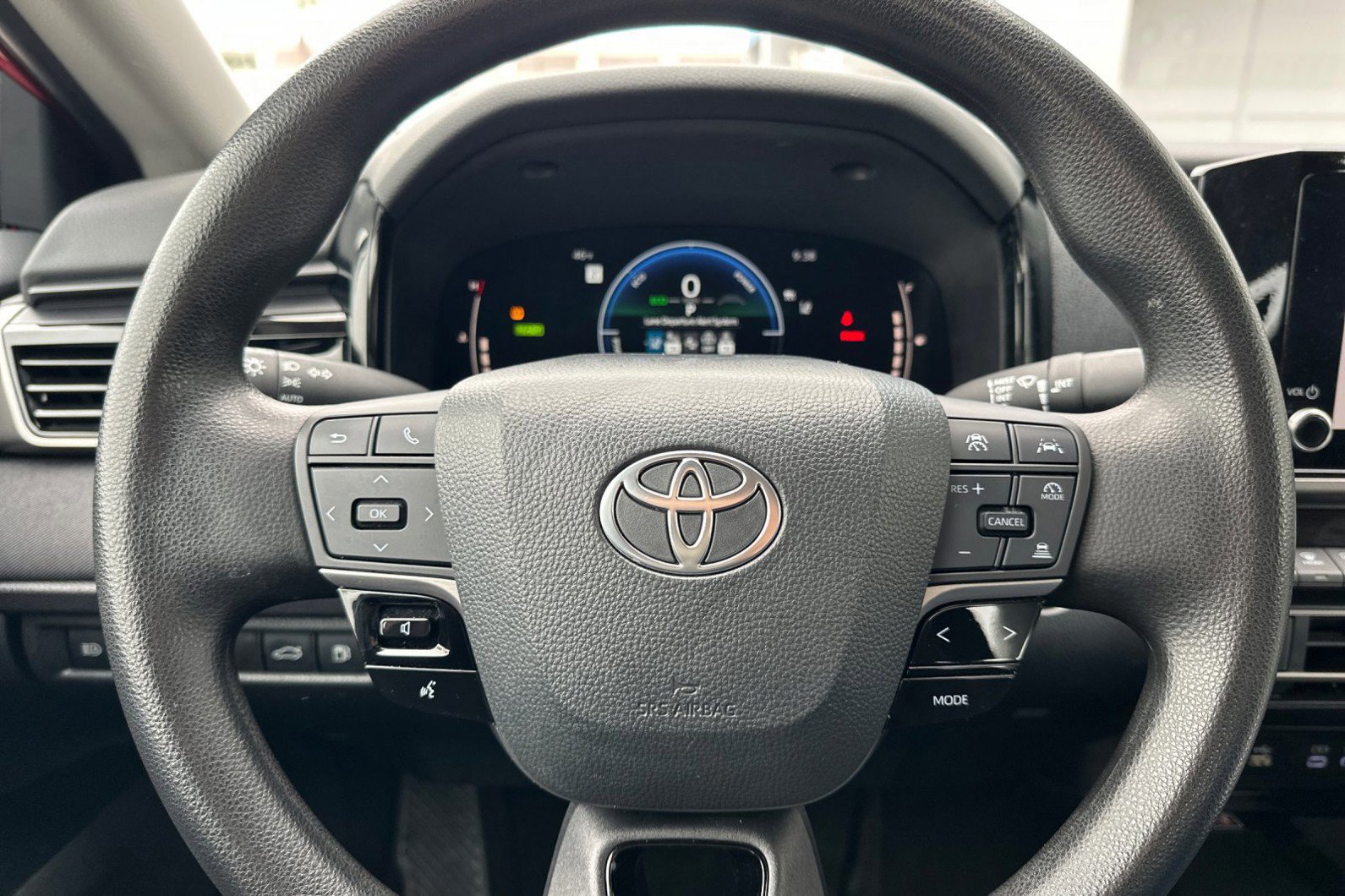 Used 2025 Toyota Camry LE image 22