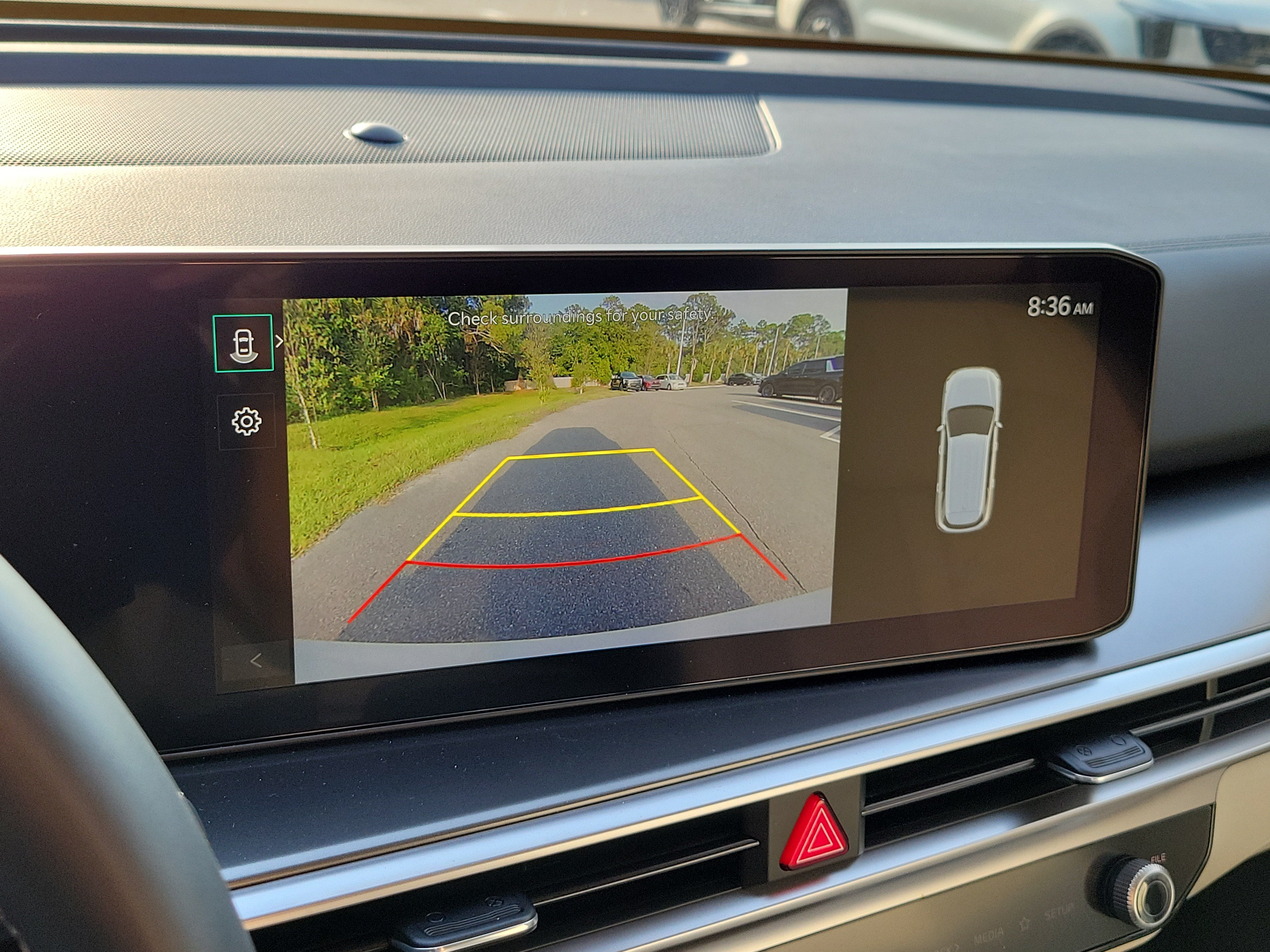 Certified 2025 Kia Sorento S FWD image 29