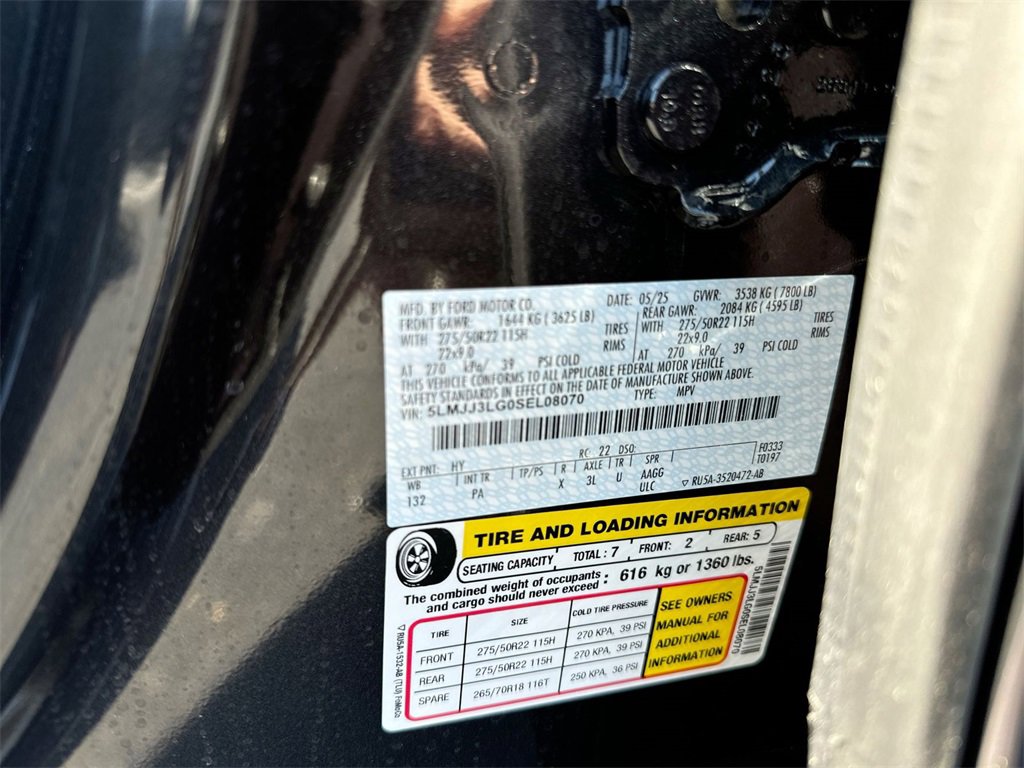 New 2025 Lincoln Navigator L Reserve image 27