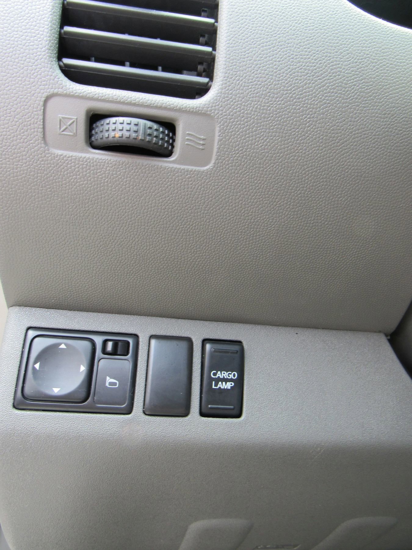 Used 2019 Nissan Frontier SV RWD image 10