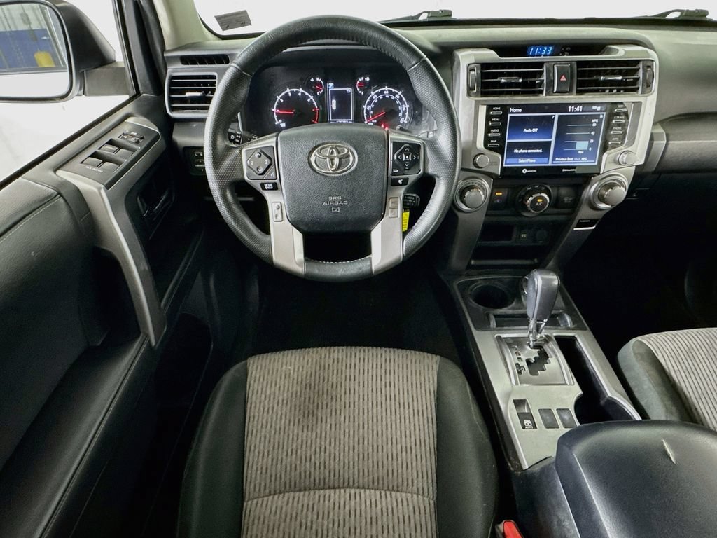 Used 2020 Toyota 4Runner SR5 AWD/4WD image 20