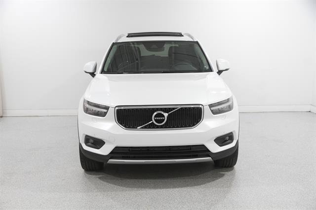 Used 2022 Volvo XC40 T5 Momentum w/ Premium Package AWD/4WD video 2