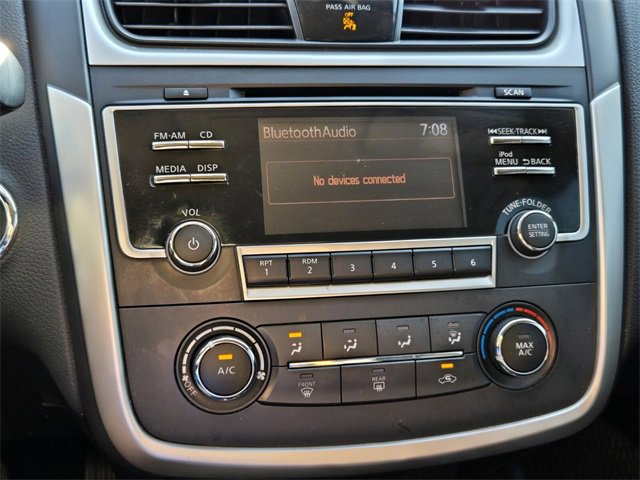 Used 2017 Nissan Altima 3.5 SR w/ Interior Lighting Package image 19